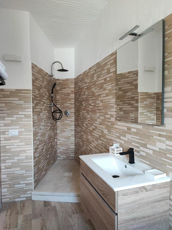 Antica Isola Bed & Breakfast Olbia Dış mekan fotoğraf