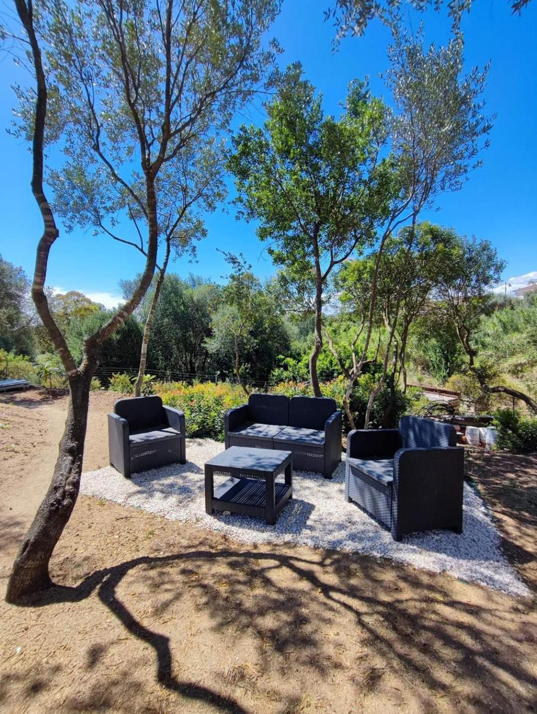 Antica Isola Bed & Breakfast Olbia Dış mekan fotoğraf